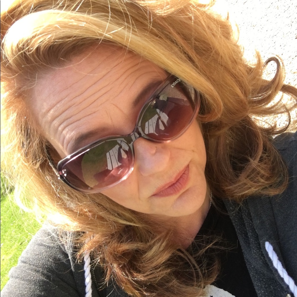Meet your Posher, Kimberly